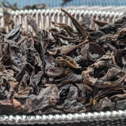 da hong pao (big red robe oolong tea)