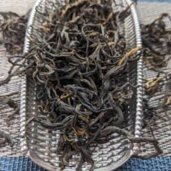 lemon infused yinghong no.9 black tea