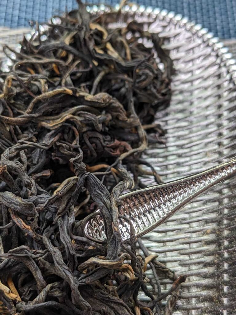 lemon infused yinghong no.9 black tea